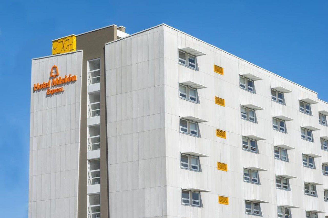 Mision Express Queretaro Hotel Buitenkant foto