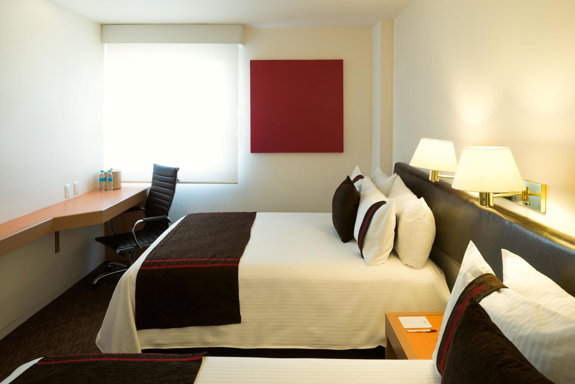 Mision Express Queretaro Hotel Buitenkant foto